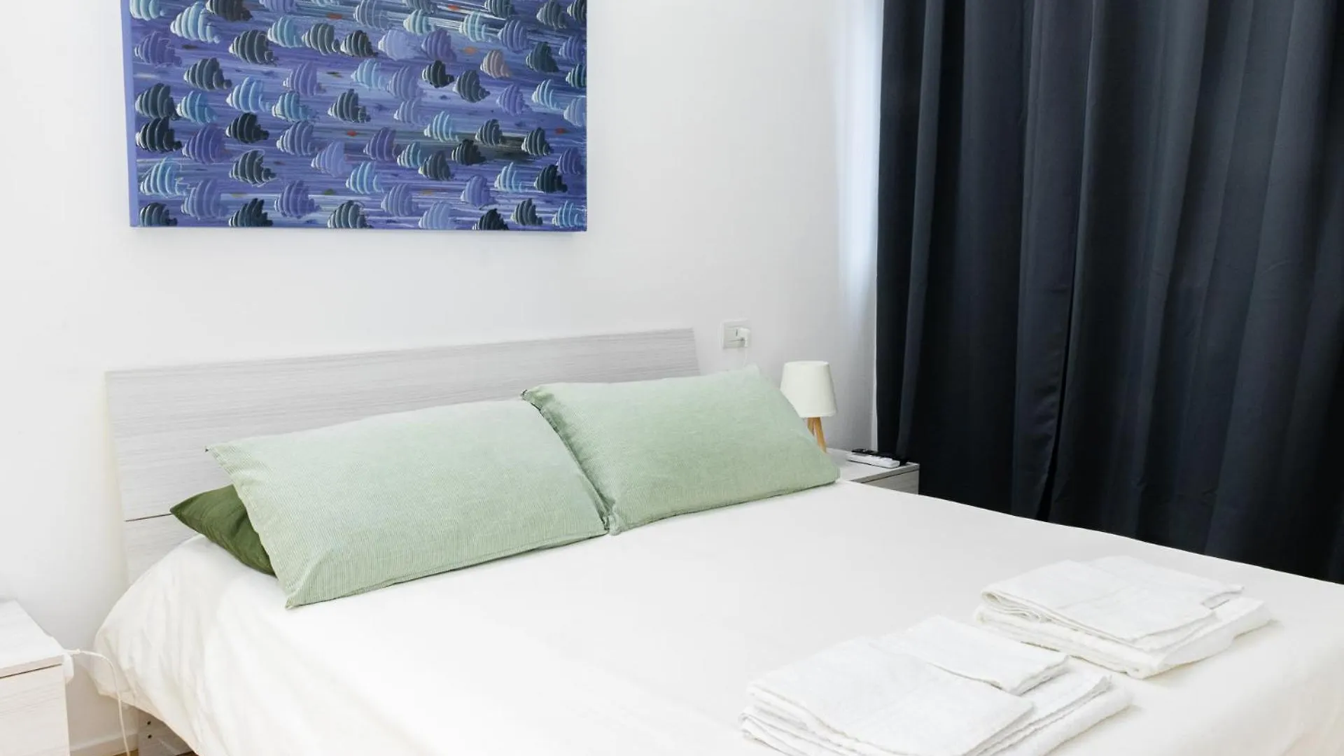Fashion & Design - Metro California Apartment Milan